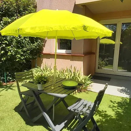 Les Elfes - Avec Entree Autonome, Clim Neuve, Jardin, Parking Prive & Gourmandises Offertes ! - *