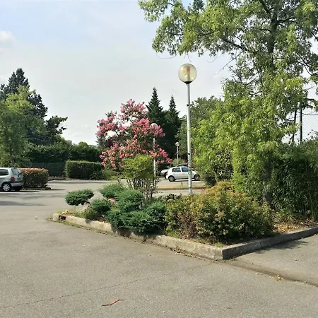 Les Elfes - Avec Entree Autonome, Clim Neuve, Jardin, Parking Prive & Gourmandises Offertes ! -